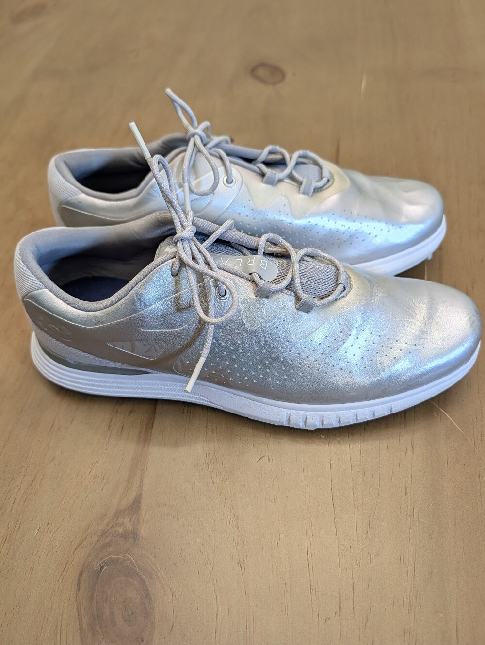Under Armour Women's Charged Breathe SL Silver Golf Shoes Size 9
